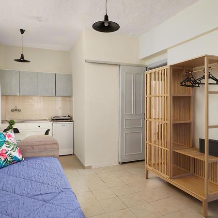 Divina Seaside Apartments By Estia Goúvai Luaran gambar