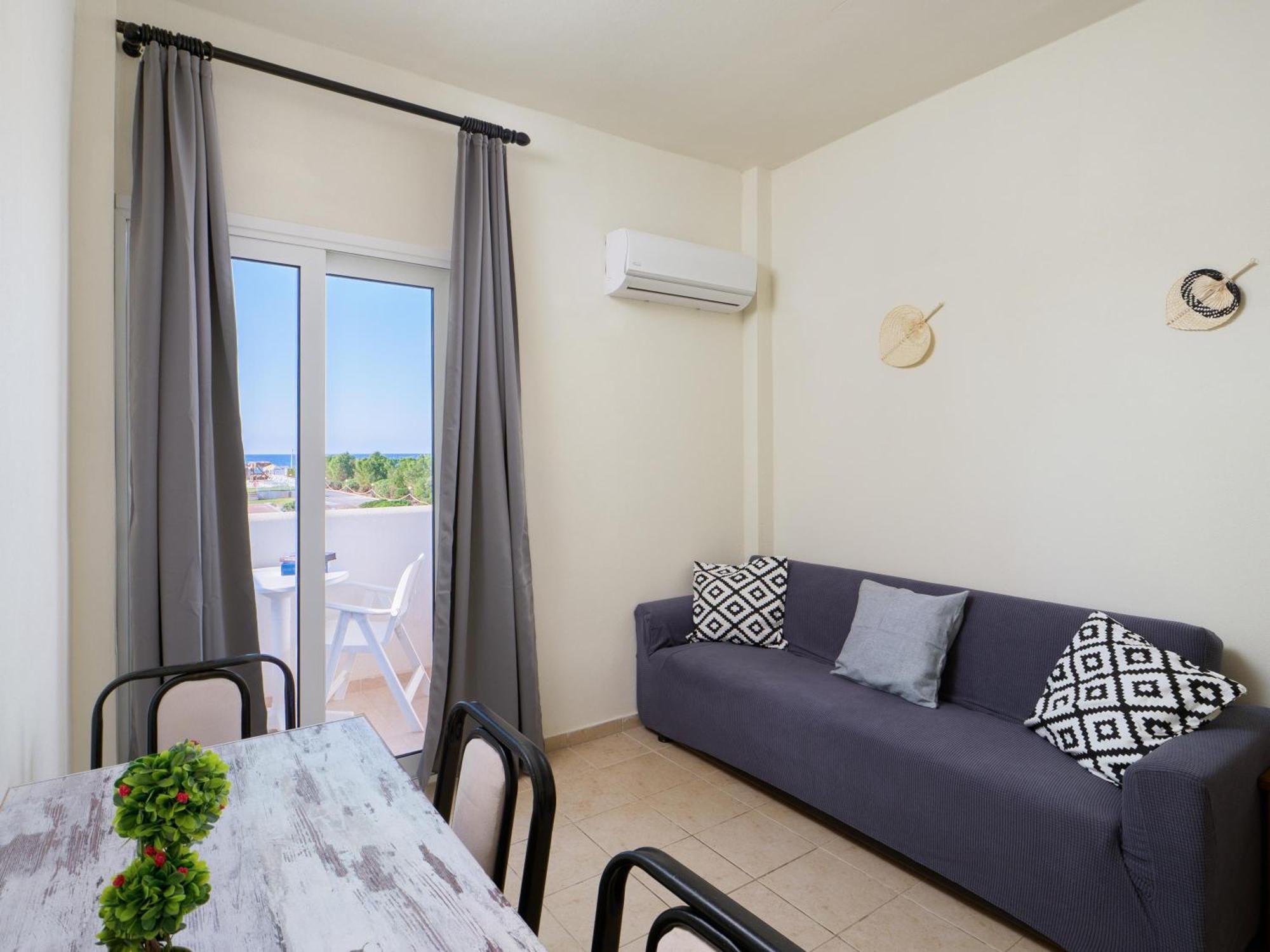 Divina Seaside Apartments By Estia Goúvai Luaran gambar